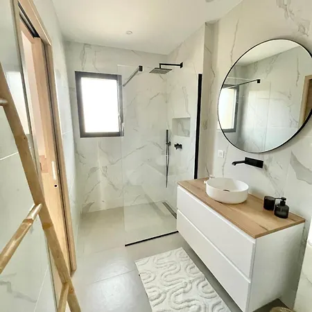 Vue Montagne - 8 Pers Βίλα