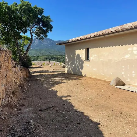 Vue Montagne - 8 Pers