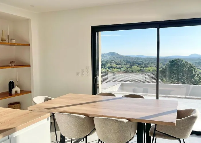 Vue Montagne - 8 Pers סוטה